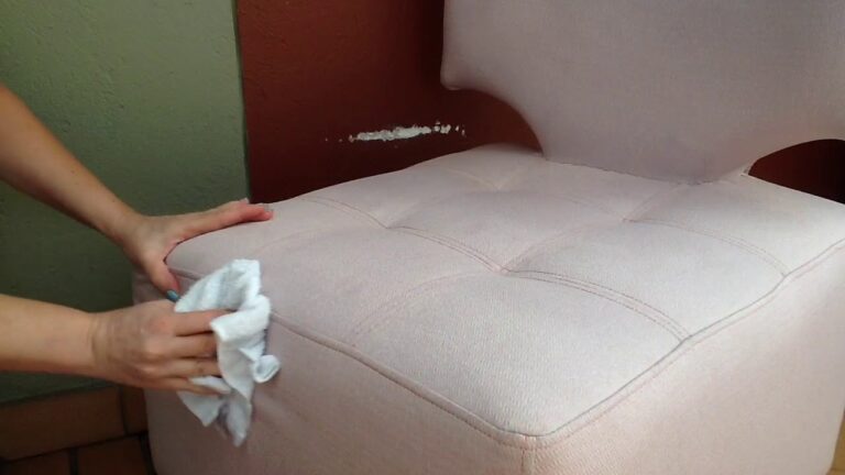 Gu&iacute;a para una limpieza efectiva de textiles de lino fresco