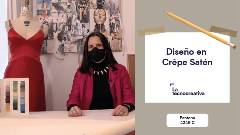 Texturas de Crepé: Elegancia en Vestidos